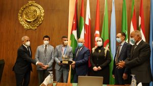 بالصور.. الأمين العام لجامعة الدول العربية يكرم أبناء الأكاديمية العربية الحائزين علي ميداليات بدورة الألعاب الأولمبية طوكيو 2020 1 IMG 20210902 WA0039 1
