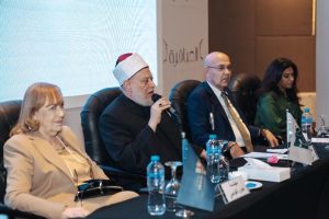 بالصور.. مصر الخير توقع بروتوكول تعاون مع مؤسسة صبور للتنمية وبرنامج العباقرة لتقديم منح للتعليم الجامعي للطلاب المتفوقين 4 IMG 20211130 WA0035
