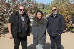 بالصور...النجمة ريهام حجاج برفقة المنتج الكبير جمال العدل في كواليس تصوير مسلسل "يوتيرن" 2 IMG 20220109 WA0048