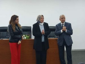 بالصور.. الدكتور إسماعيل عبد الغفار يكرم الطلاب المتفوقين بكلية النقل و اللوجيستيات فرع القرية الذكية 5 FB IMG 1645994584563