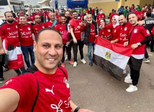 بالصور.. بنك saib ينظم رحلة خاصة لنقل المشجعين لدعم المنتخب المصري اليوم أمام الكاميرون 2 IMG 20220203 WA0107