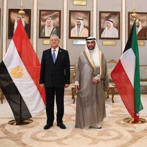 بالصور.. تفاصيل مباحثات رئيس مجلس النواب مع مرزوق الغانم 1 FB IMG 1647201730231