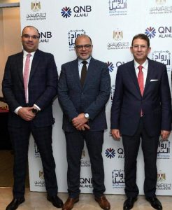 بالصور.. بنك QNB الأهلي يفتتح ثلاث مراكز أعمال جديدة ضمن مبادرة رواد النيل 2 FB IMG 1648736682875