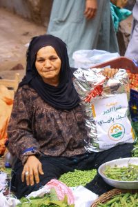 بالصور : "شبرا الخير" تكرم 25 من الأمهات العاملات بالأسواق الشعبية في شبرا الخيمة 2 IMG 20220320 WA0006