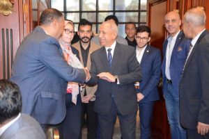 بالصور.. الدكتور إسماعيل عبد الغفار رئيس الأكاديمية العربية للعلوم والتكنولوجيا يشارك أسرة الاكاديمية بالقاهرة إفطارهم السنوي 2 FB IMG 1649624495044