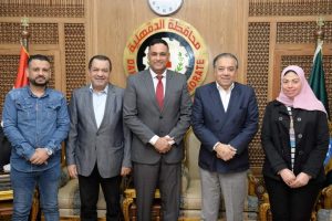 بالصور ..الدكتور شريف الجبلي يبحث مع محافظ الدقهلية طلبات دائرة أجا 1 FB IMG 1650563253586