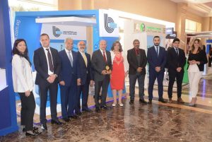 بالصور.. اتحاد المصارف يكرم بنك قناة السويس في ختام فعاليات المؤتمر المصرفي العربي لعام 2022 1 FB IMG 1652966679832