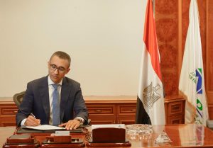 بالصور.. توقيع اتفاقية تعاون مشترك بين شركة " مصر للمقاصة والإيداع والقيد المركزي " وشركة " مركز مقاصة الأوراق المالية مقاصة " بالمملكة العربية السعودية 1 IMG 20220814 WA0004