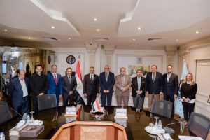 بالصور.. الهيئة العربية للتصنيع و بى تك يوقعان برتوكول تعاون لتعزيز اوجة التعاون المشترك 2 4 3