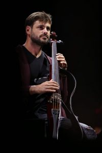بالصور.. فرقة "CELLOS2" العالمية تبٌهر المصريين والسائحين في حفل البحر الأحمر 4 IMG 20221124 WA0024