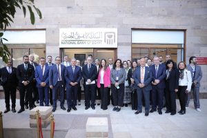 بالصور.. البنك الأهلي المصري يفتتح وحدته المصرفية المزدوجة بالجامعة الأمريكية بالقاهرة 2 IMG 20221221 WA0038