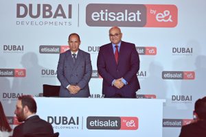 بالصور.. شركة دبي للتطوير العقاري تدشن أحدث التطبيقات التكنولوجية بمشروعاتها بالعاصمة الإدارية 1 IMG 20221227 WA0074