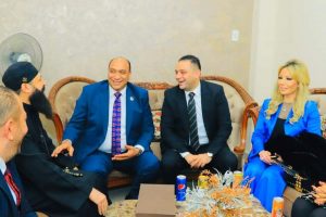 بالصور.. وفود أمانة القاهرة بحزب الشعب الجمهوري تزور الكنائس و تهنئ الأخوة الأقباط بأعياد الميلاد 5 FB IMG 1673121515402