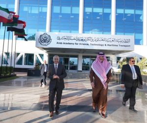 السفير أسامة نقلي يشيد بدور الأكاديمية العربية في دعم الابتكار وربط الصناعة بالبحث العلمي 2 FB IMG 1673908586262 1