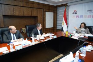 بالصور.. شريف حمودة يستعرض مكاسب مدينة طربول الصناعية في اجتماع مع وزيرة التخطيط 2 IMG 20230125 WA0003 1