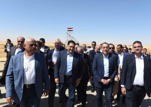 بالصور.. رئيس الوزراء يتفقد مصنع شركة " السويدي الوطنية للصناعات والمشروعات الهندسية" 3 FB IMG 1678959959280