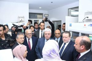 الدكتور حسام صلاح : جامعة القاهرة حريصة على تقديم نموذج أكاديمي يخدم الصحة العامة للمجتمع 4 FB IMG 1678994123427