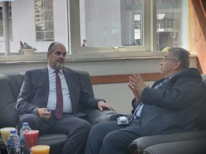 بالصور.. الجامعة المصرية الصينية تكرم العضو المنتدب لشركة "الأولي" تقديرا لدوره في نشر ثقافة التمويل العقاري 2 IMG 20230306 WA0048