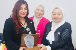 بالصور ..”إعلام cic” بالجامعة الكندية تكرم رائدات الإعلام في مصر 1 IMG 20230308 WA0157
