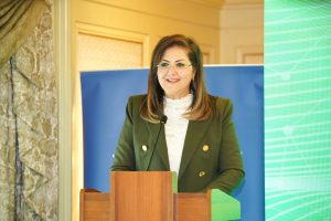 بالصور.. وزيرة التخطيط والتنمية الاقتصادية تشارك بحفل البنك التجاري الدولي وGLAM لتوزيع جائزة الاستدامة 1 IMG 20230321 WA0215