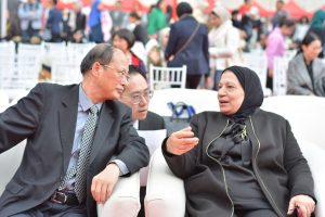 بالصور.. الوزير المفوض ومدير المكتب التعليمى بسفارة الصين بالقاهرة: الصين أكبر شريك تجاري لمصر منذ 2013 2 IMG 20230322 WA0085 1