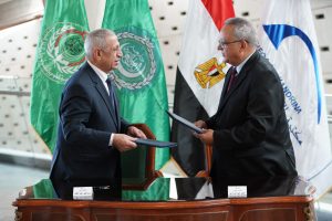 بالصور.. اتفاقية تعاون مشترك بين الأكاديمية العربية ومكتبة الإسكندرية 1 IMG 20230402 WA0077