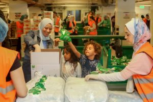بالصور.. البنك الأهلي الكويتي – مصر يتعاون مع بنك الطعام المصري لتوزيع 1000 كرتونة غذاء على الأسر المستحقة خلال شهر رمضان 1 IMG 20230418 WA0066