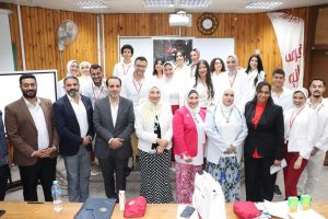 بالصور.. خبير العلاقات العامة و التسويق إيهاب رزق يشارك في لجنة تحكيم مشروعات تخرج طلاب كلية "إعلام القاهرة " 2 FB IMG 1684523624056