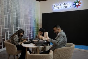 بالصور.. الجزيرة للدهانات تشارك في معرض "The House of Furnite" للأثاث 3 IMG 20230525 WA0154