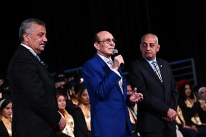 بالصور.. الفنان الكبير محمد صبحي يشيد بجامعة مصر للعلوم والتكنولوجيا .. ويوجه الشكر لمؤسستها قاهرة المستحيل د. سعاد كفافى 4 IMG 20230725 WA0146 1