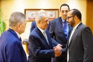 بالصور.. الدكتور إسماعيل عبد الغفار يشارك في فعاليات ورشة عمل دراسة آلية عربية لدعم مجال صناعة وإصلاح السفن 3 FB IMG 1691488293336