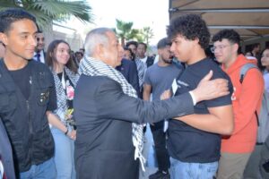 "فلسطين في القلب" .. الدكتور إسماعيل عبد الغفار يقود حملة الأكاديمية العربية للعلوم والتكنولوجيا لدعم الشعب الفلسطيني 6 FB IMG 1697918841082