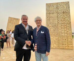 بالصور.. فاروق حسني يزور معرض "الأبد هو الآن " بالأهرامات.. ويشيد بأعمال الفنان الكبير راشد بن خليفة 3 IMG 20231029 WA0002