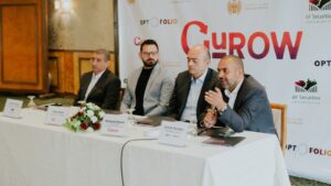 بالصور.. آراب فاينانس تُطلق تطبيق "GuROW" بتقنية بالذكاء الاصطناعي 4 IMG 20231126 WA0093