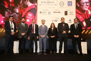 بالصور.. المطور ترصد تفاصيل قمة "إيجيبت أوتوموتيف" السنوية للسيارات 2 IMG 20231128 WA0112