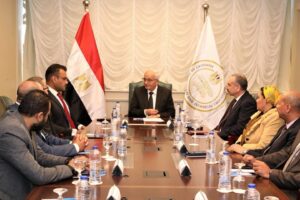 بالصور.. وزير التربية والتعليم يوقع تجديد بروتوكول تعاون مع بنك الطعام المصري لتقديم وجبات صحية لطلاب المدارس الحكومية 1 IMG 20231129 WA0192
