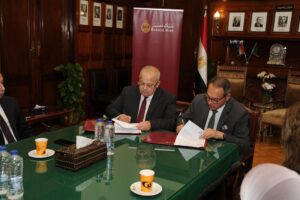 بنك مصر يتبرع بمبلغ 100 مليون جنيه لدعم مستشفى القصر العيني التعليمي الجديد " الفرنساوي" 2 IMG 20231219 WA0069