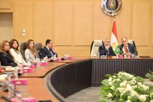 بالصور.. الدكتور إسماعيل عبد الغفار يكشف تفاصيل تعاون الأكاديمية العربية للعلوم والتكنولوجيا والنقل البحرى مع وزارة التجارة والصناعة 3 FB IMG 1705862542322