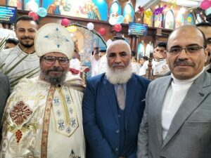 بالصور.. وفد من المؤسسة الدولية للتنمية الاقتصادية برئاسة الحاج إبراهيم الشنراوي الرئيس التنفيذي للمؤسسة يقدم التهاني والهدايا لكنائس بني سويف 4 IMG 20240109 WA0032