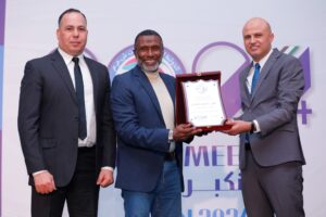 بالصور.. الدكتور علي بديوي يكرم عدد من رموز ورجال المجتمع و المديرين و العاملين الأكثر تميزا خلال الاجتماع السنوي للشركة الدولية لتجارة الحلويات 8 IMG 20240127 WA0121