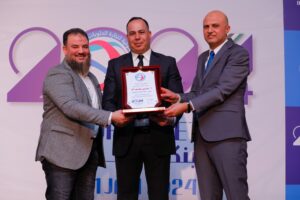 بالصور.. الشركة الدولية للحلويات تكرم نجوم الرياضة علي هامش اجتماعها السنوي 1 IMG 20240127 WA01222