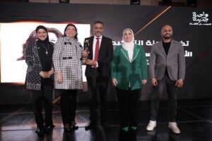 بالصور.. وزيرة التضامن الاجتماعي تشيد بمبادرة "واحدة جديدة " 2 IMG 20240130 WA0113