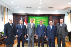 بالصور.. رئيس البنك الزراعي المصري يبحث مع رئيس جامعة الاسكندرية تعزيز التعاون في مجالات التنمية الزراعية واستصلاح الأراضي بالمناطق التنموية الجديدة 3 IMG 20240222 WA0009 1