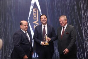 بالصور.. مؤسسة عالم المال تكرم القادة الأكثر تميزا في احتفالية 2023 Leaders 4 IMG 20240305 WA0209
