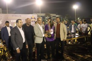 بالصور.. د.عمرو طلعت وزير الاتصالات يتوج فريق المصرية للاتصالات بكأس البطولة الرمضانية لقطاع الاتصالات ICTBall”24 5 IMG 20240331 WA0011