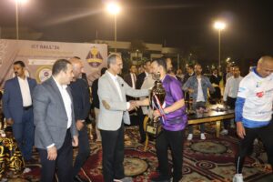 بالصور.. د.عمرو طلعت وزير الاتصالات يتوج فريق المصرية للاتصالات بكأس البطولة الرمضانية لقطاع الاتصالات ICTBall”24 4 IMG 20240331 WA0013
