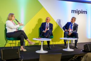 بالصور.. شركة العاصمة الإدارية للتنمية العمرانية تشارك في مؤتمر MIPIM 2024 بفرنسا 4 للمرة الثانية شركة العاصمة الإدارية للتنمية العمرانية ACUD تشارك في مؤتمر MIPIM 2024 بفرنسا