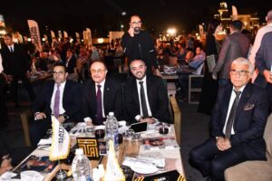 بالصور.. المقاولون العرب توقع عقود شراكة استراتيجية مع العتال 2 FB IMG 1712189522707