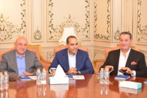 .. استثمارات بالمليارات .. بالصور.. توقيع بروتوكول تعاون بين الشرقيون للتنمية العمرانية واتحاد شركات وادى النيل 6 IMG 20240501 WA0181