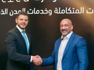 بالصور.. المصرية للاتصالات "وي" توقع بروتوكول تعاون مع شركة"Cred "لتوفير خدمات الاتصالات المتكاملة وخدمات المدن الذكية بمشروعاتها العقارية 1 IMG 20240515 WA0018